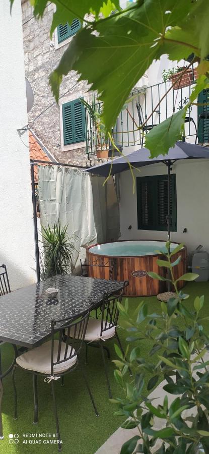 Villa Angie Old Town With Jacuzzi Split Exterior foto