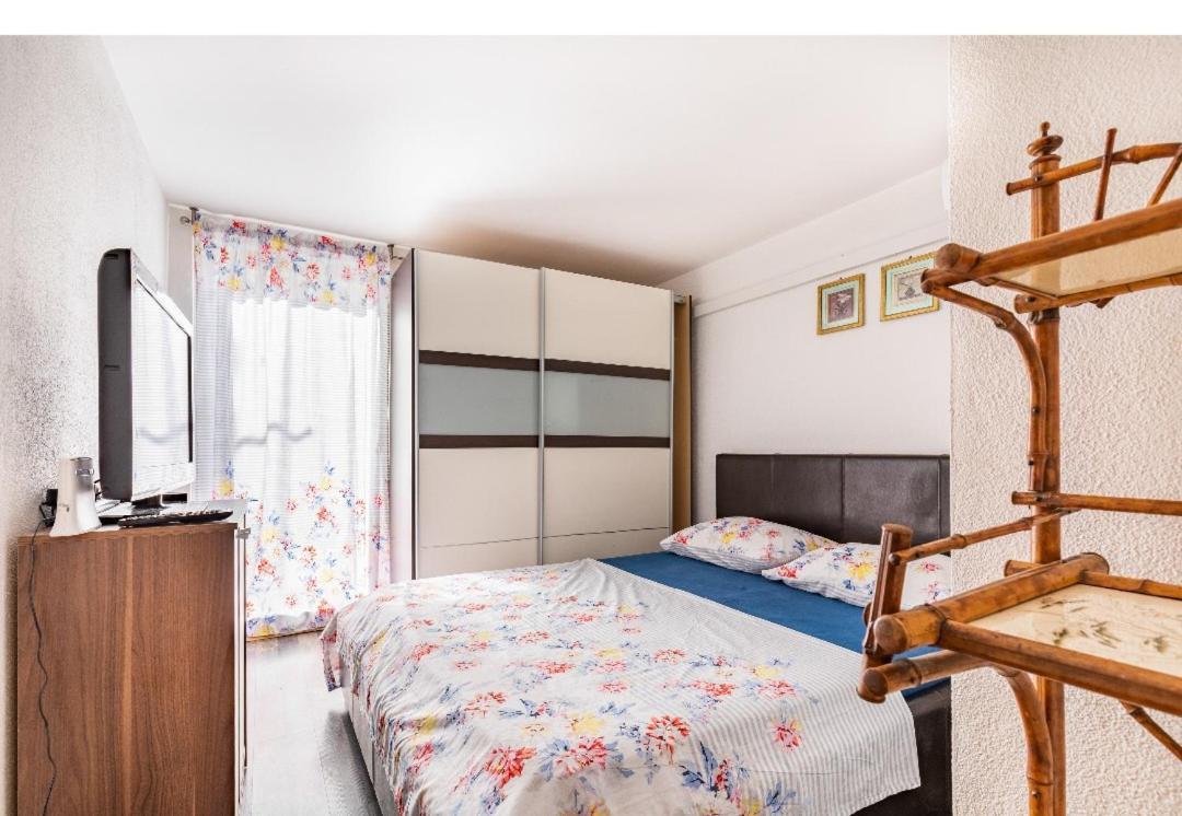 Villa Angie Old Town With Jacuzzi Split Exterior foto